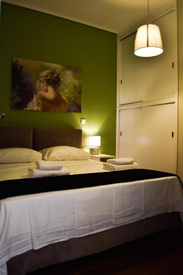 Βright Walled Designed Apt In Glyfada Center Athen Eksteriør bilde