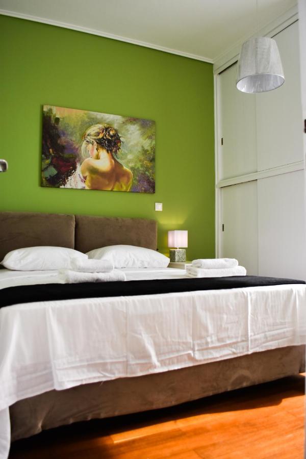 Βright Walled Designed Apt In Glyfada Center Athen Eksteriør bilde