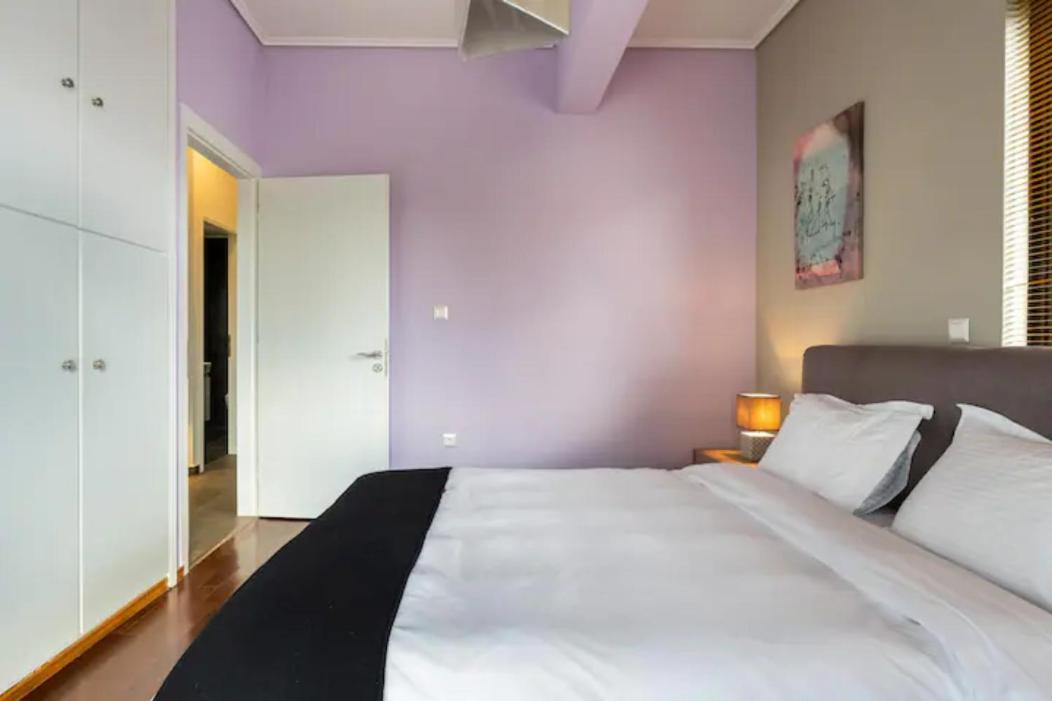 Βright Walled Designed Apt In Glyfada Center Athen Eksteriør bilde